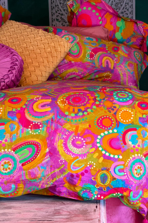 Comforter - Bobbi Lockyer Gantharri