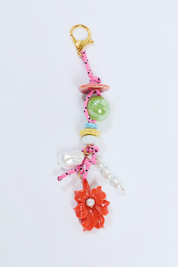 Timeless Pearly Keychain With Flowers Multi